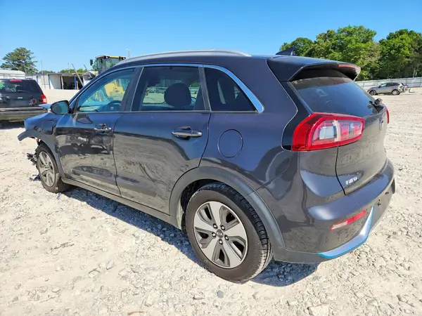 KNDCC3LD4K5218095 2019 KIA NIRO - Image 2