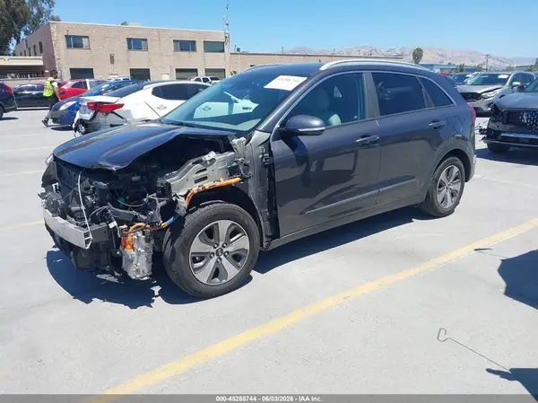KNDCC3LD4K5253509 2019 KIA NIRO - Image 2