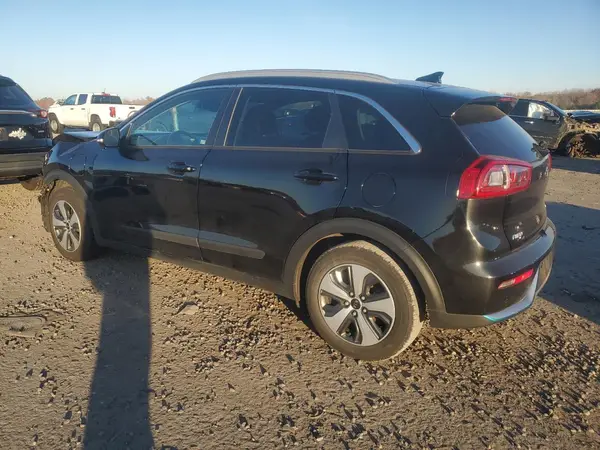 KNDCC3LD6K5217062 2019 KIA NIRO - Image 2