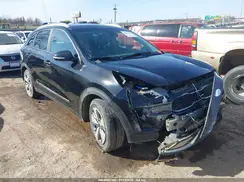 KNDCC3LD6K5253480 2019 KIA NIRO