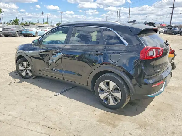 KNDCC3LD7J5160711 2018 KIA NIRO - Image 2