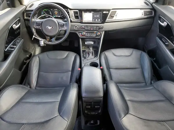 KNDCC3LD7J5187374 2018 KIA NIRO - Image 8