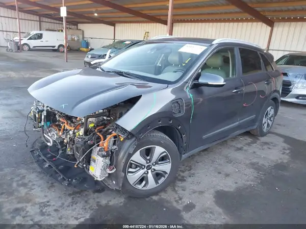 KNDCC3LD7K5352552 2019 KIA NIRO - Image 2