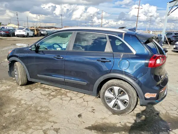 KNDCC3LD8K5327868 2019 KIA NIRO - Image 2