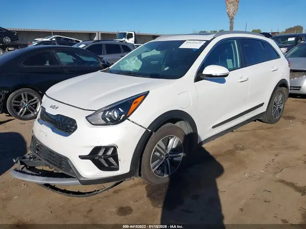 KNDCC3LD8N5516962 2022 KIA NIRO - Image 2