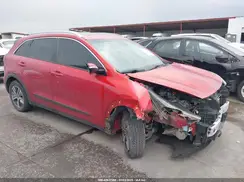 KNDCC3LD8N5536371 2022 KIA NIRO