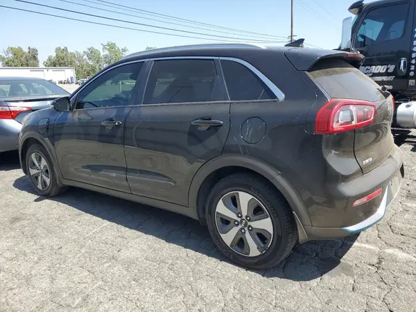 KNDCC3LDXJ5186431 2018 KIA NIRO - Image 2