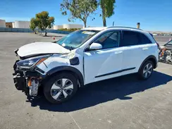 KNDCC3LDXJ5211165 2018 KIA NIRO