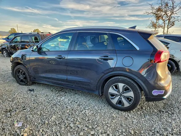 KNDCC3LDXJ5212784 2018 KIA NIRO - Image 2