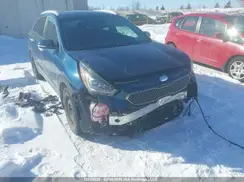 KNDCC3LDXK5302423 2019 KIA NIRO