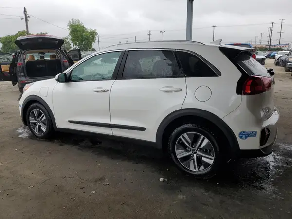 KNDCC3LDXM5484174 2021 KIA NIRO - Image 2