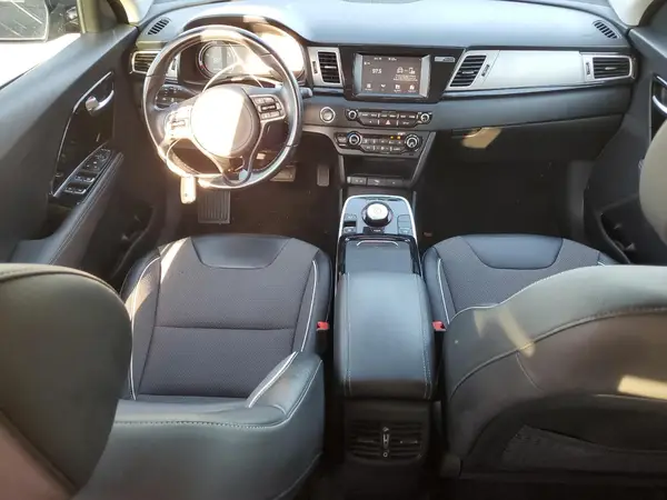 KNDCC3LG0K5019992 2019 KIA NIRO - Image 8