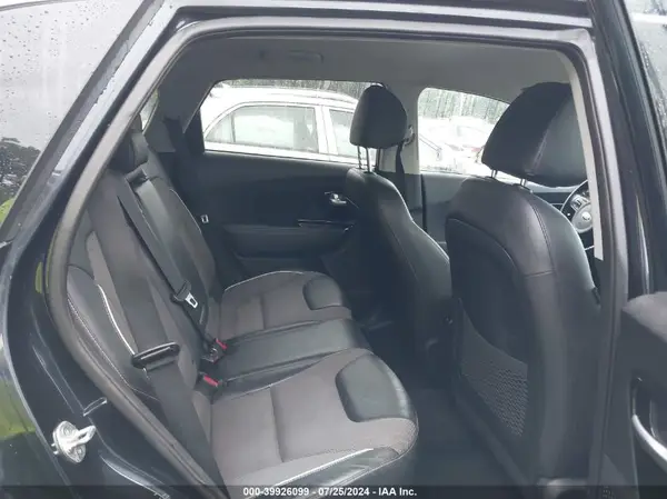 KNDCC3LG0K5024433 2019 KIA NIRO - Image 8