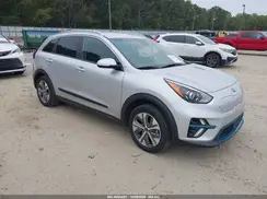 KNDCC3LG0L5055456 2020 KIA NIRO