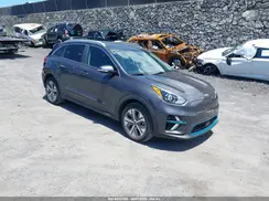 KNDCC3LG0L5062956 2020 KIA NIRO