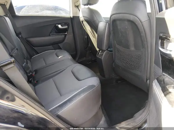 KNDCC3LG0N5118932 2022 KIA NIRO - Image 8