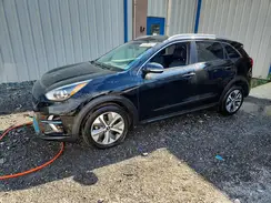 KNDCC3LG0N5153499 2022 KIA NIRO
