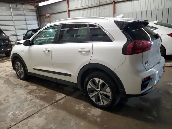 KNDCC3LG0N5153938 2022 KIA NIRO - Image 2