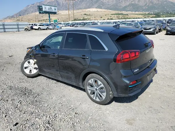 KNDCC3LG0N5158850 2022 KIA NIRO - Image 2