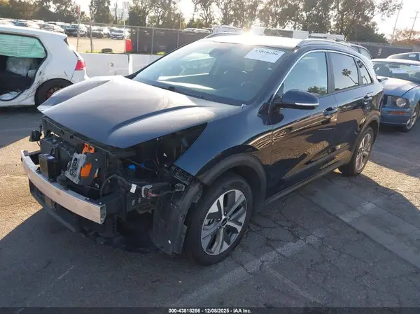 KNDCC3LG0N5159531 2022 KIA NIRO - Image 2