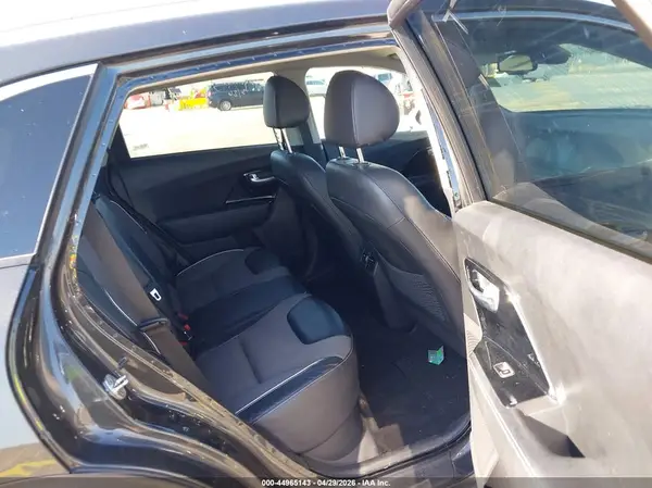 KNDCC3LG0N5159898 2022 KIA NIRO - Image 8