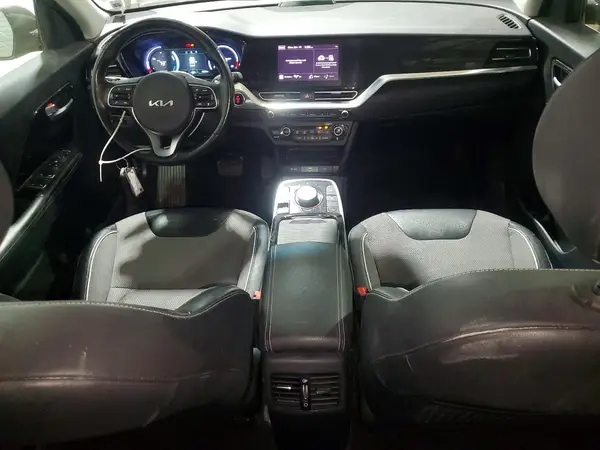 KNDCC3LG0N5160324 2022 KIA NIRO - Image 8