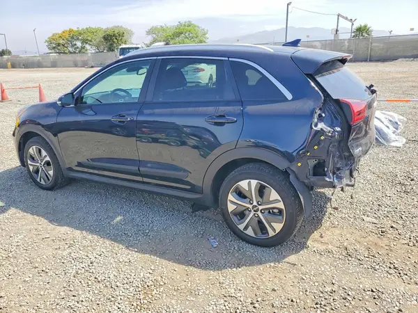 KNDCC3LG0N5160646 2022 KIA NIRO - Image 2