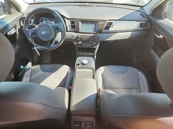 KNDCC3LG1K5008158 2019 KIA NIRO - Image 8