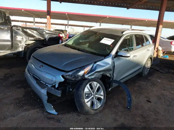KNDCC3LG1K5017202 2019 KIA NIRO - Image 2