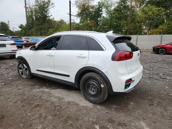 KNDCC3LG1L5074582 2020 KIA NIRO - Image 2