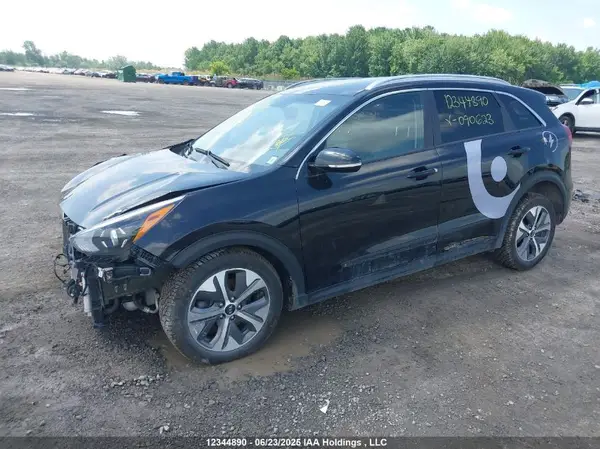KNDCC3LG1M5090623 2021 KIA NIRO - Image 2