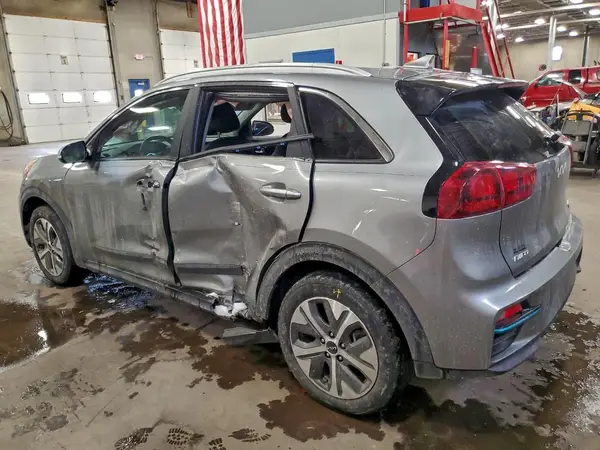 KNDCC3LG1N5156086 2022 KIA NIRO - Image 2