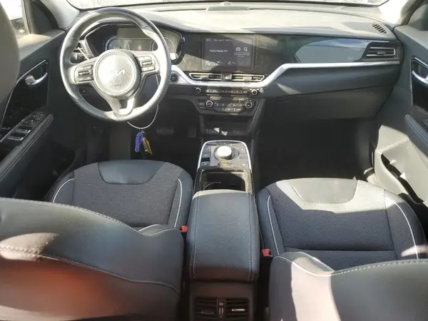 KNDCC3LG1N5159313 2022 KIA NIRO - Image 8