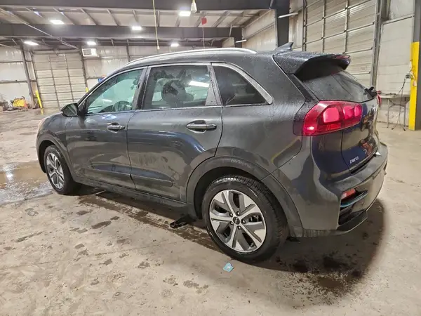 KNDCC3LG1N5160364 2022 KIA NIRO - Image 2