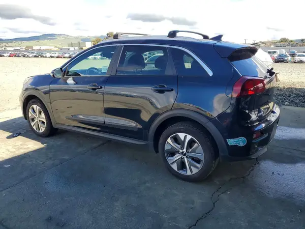 KNDCC3LG1N5160638 2022 KIA NIRO - Image 2