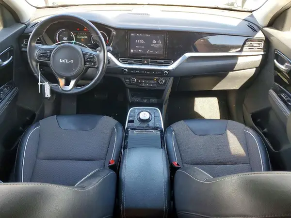 KNDCC3LG1N5160638 2022 KIA NIRO - Image 8