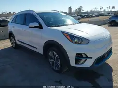 KNDCC3LG1N5160736 2022 KIA NIRO