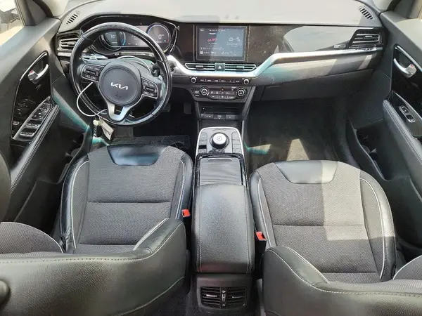 KNDCC3LG1N5160865 2022 KIA NIRO - Image 8