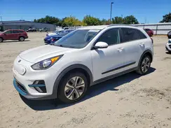 KNDCC3LG2K5021999 2019 KIA NIRO