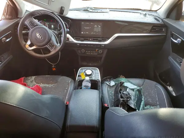 KNDCC3LG2L5052980 2020 KIA NIRO - Image 8