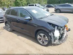 KNDCC3LG2M5099167 2021 KIA NIRO