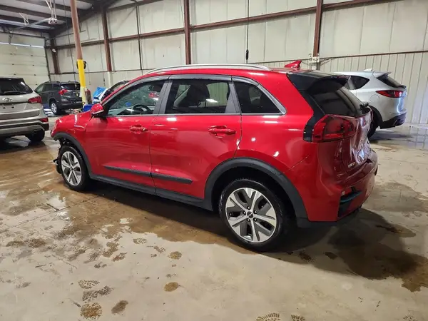 KNDCC3LG2N5121914 2022 KIA NIRO - Image 2