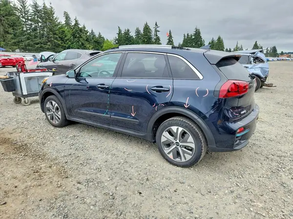 KNDCC3LG2N5131777 2022 KIA NIRO - Image 2