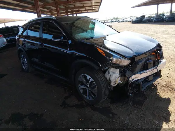 KNDCC3LG2N5138521 2022 KIA NIRO - Image 1