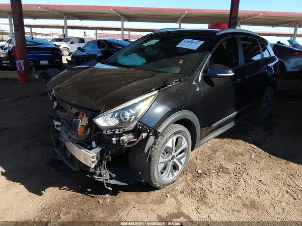 KNDCC3LG2N5138521 2022 KIA NIRO - Image 2