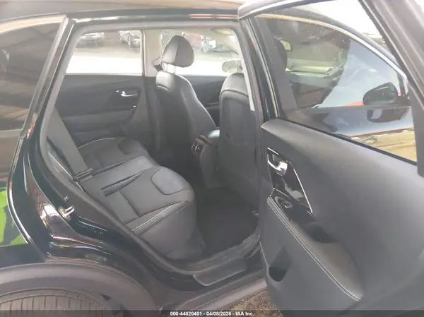 KNDCC3LG2N5138521 2022 KIA NIRO - Image 8