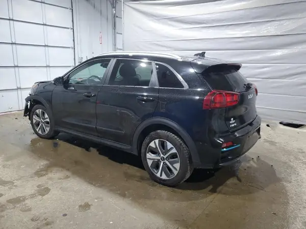 KNDCC3LG2N5139474 2022 KIA NIRO - Image 2