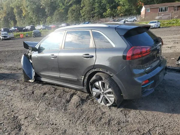 KNDCC3LG2N5159725 2022 KIA NIRO - Image 2