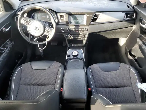 KNDCC3LG3K5026743 2019 KIA NIRO - Image 8