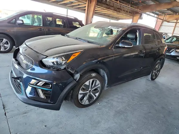KNDCC3LG3L5036142 2020 KIA NIRO - Image 1